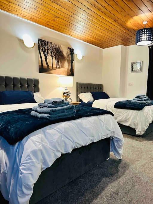 Modern 2 Bedroom Apt Derby City Экстерьер фото